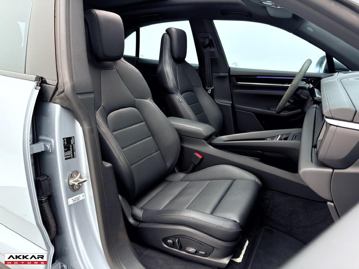 PORSCHE MACAN 4S E