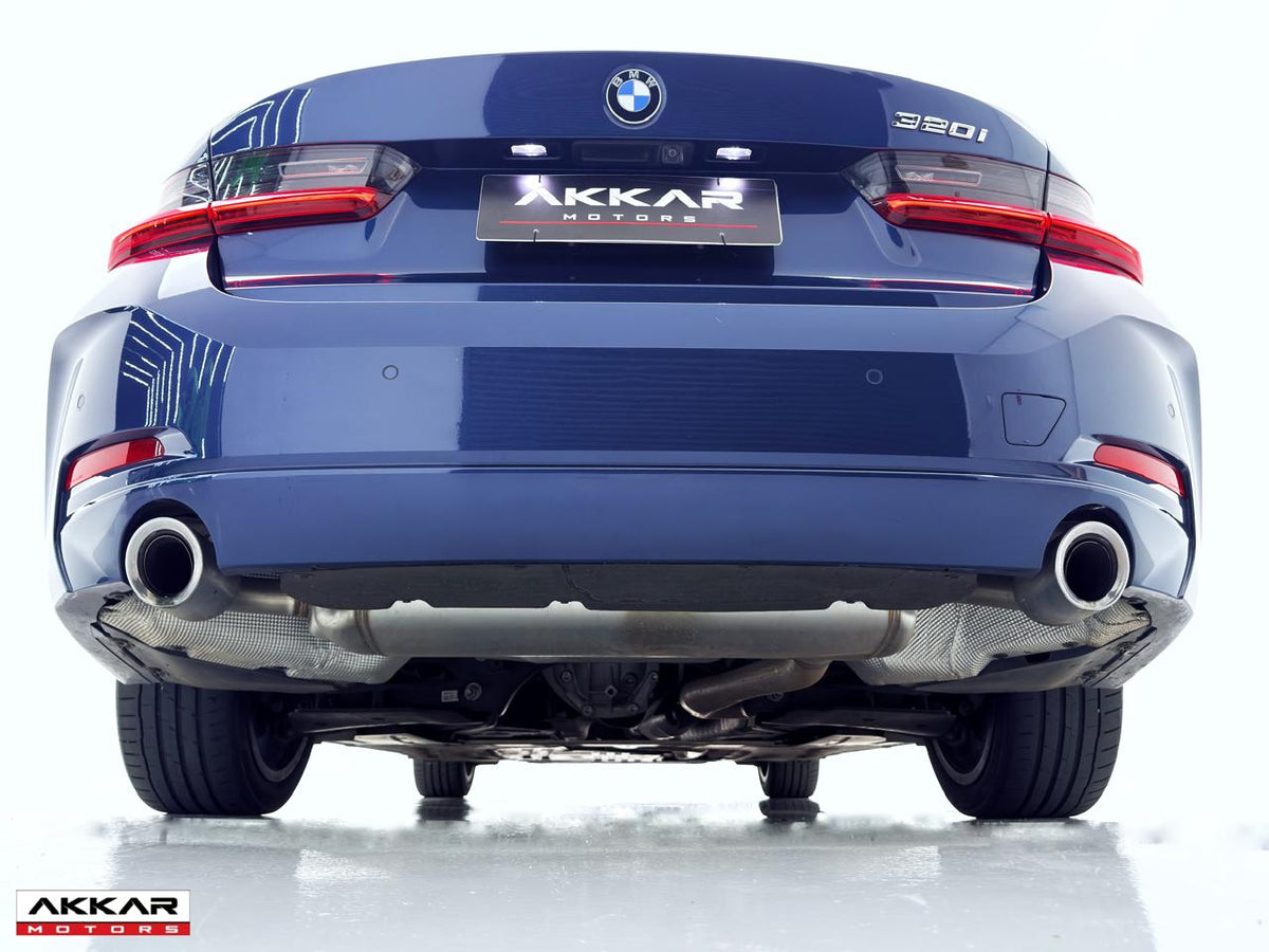 BMW 320i SPORT GP