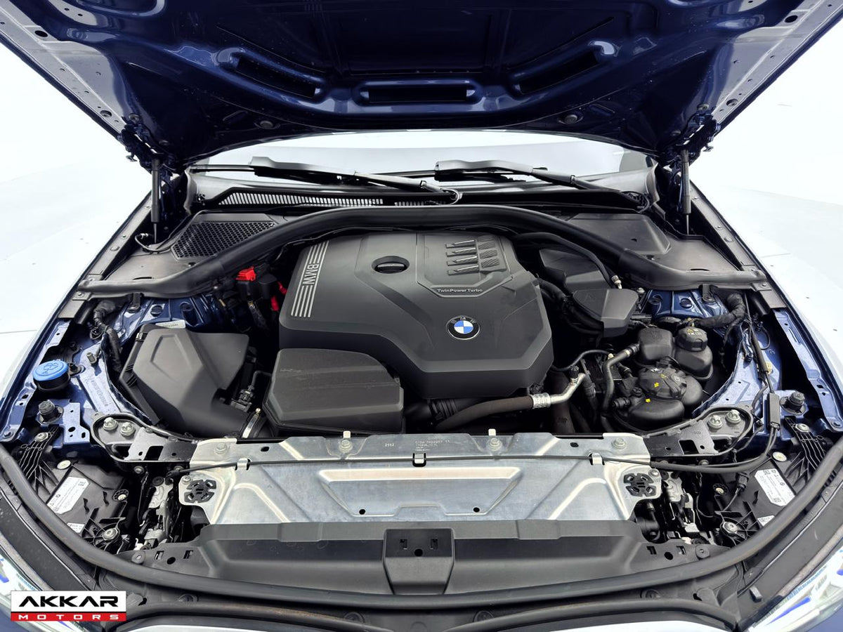 BMW 320i SPORT GP