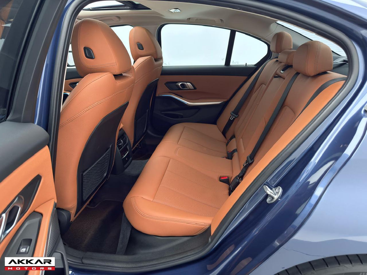 BMW 320i SPORT GP