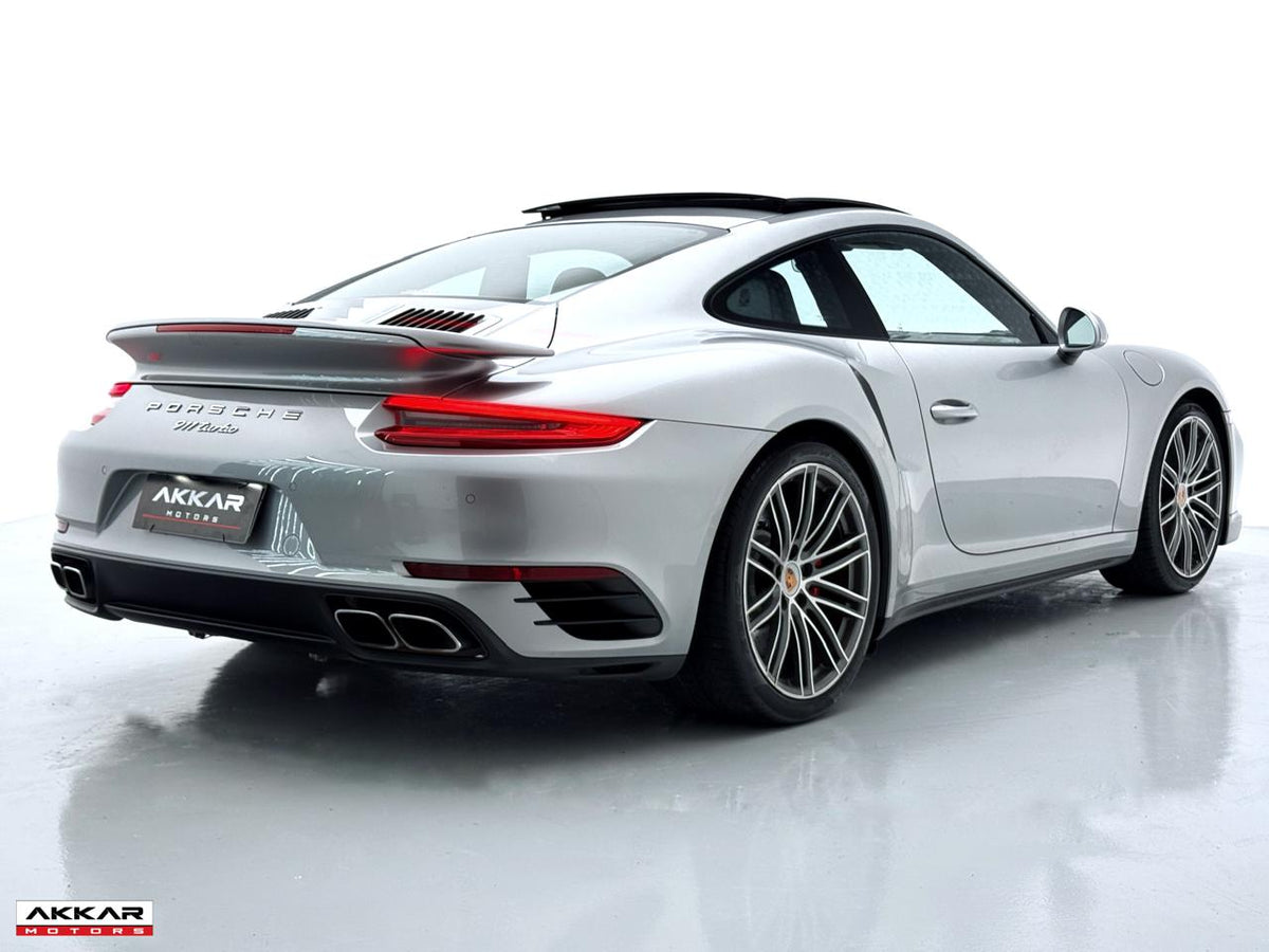 PORSCHE 911 TURBO