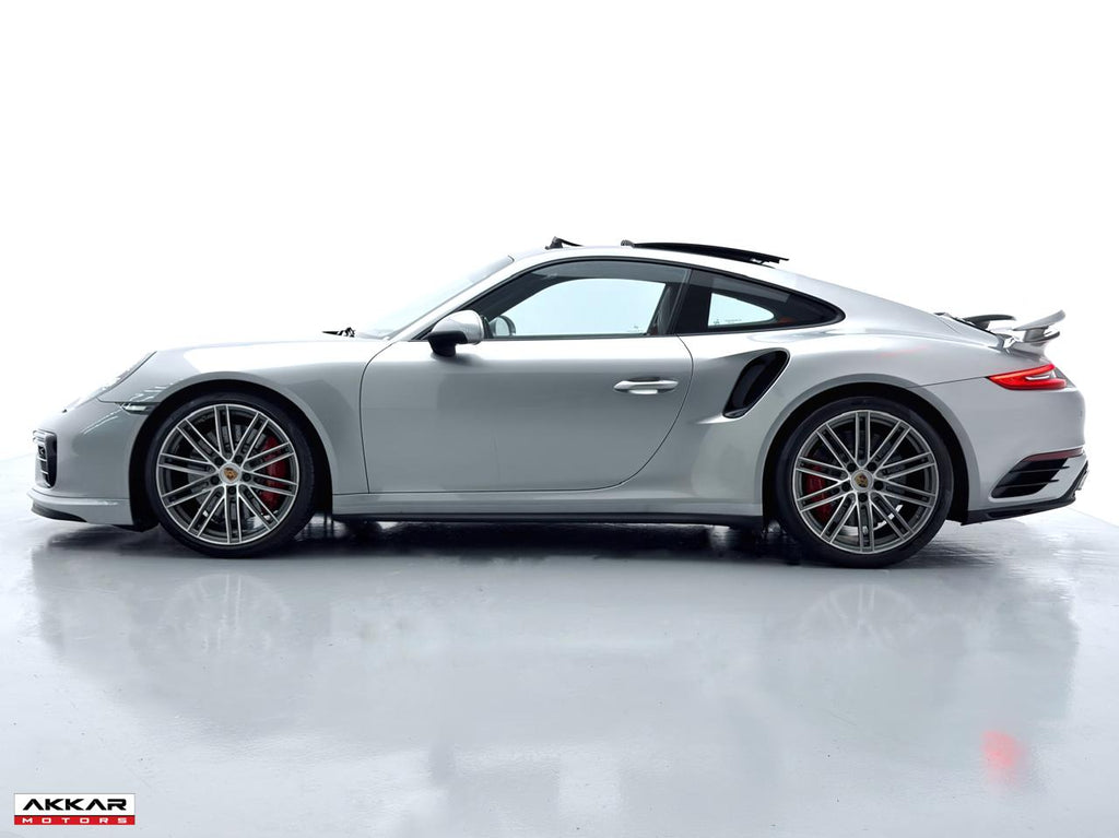 PORSCHE 911 TURBO
