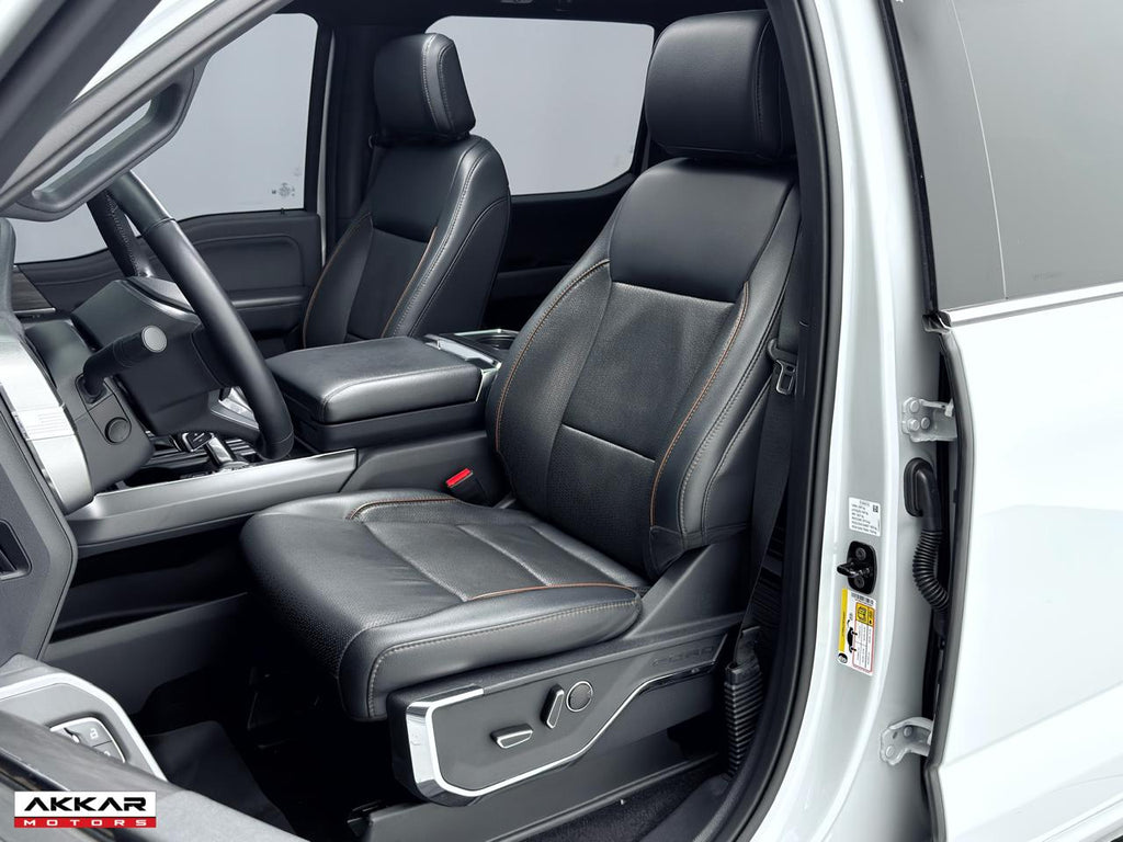 FORD F-150 LARIAT FX4