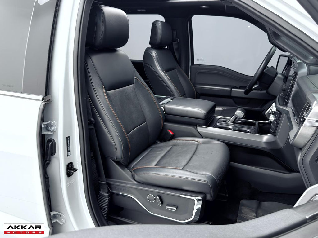 FORD F-150 LARIAT FX4