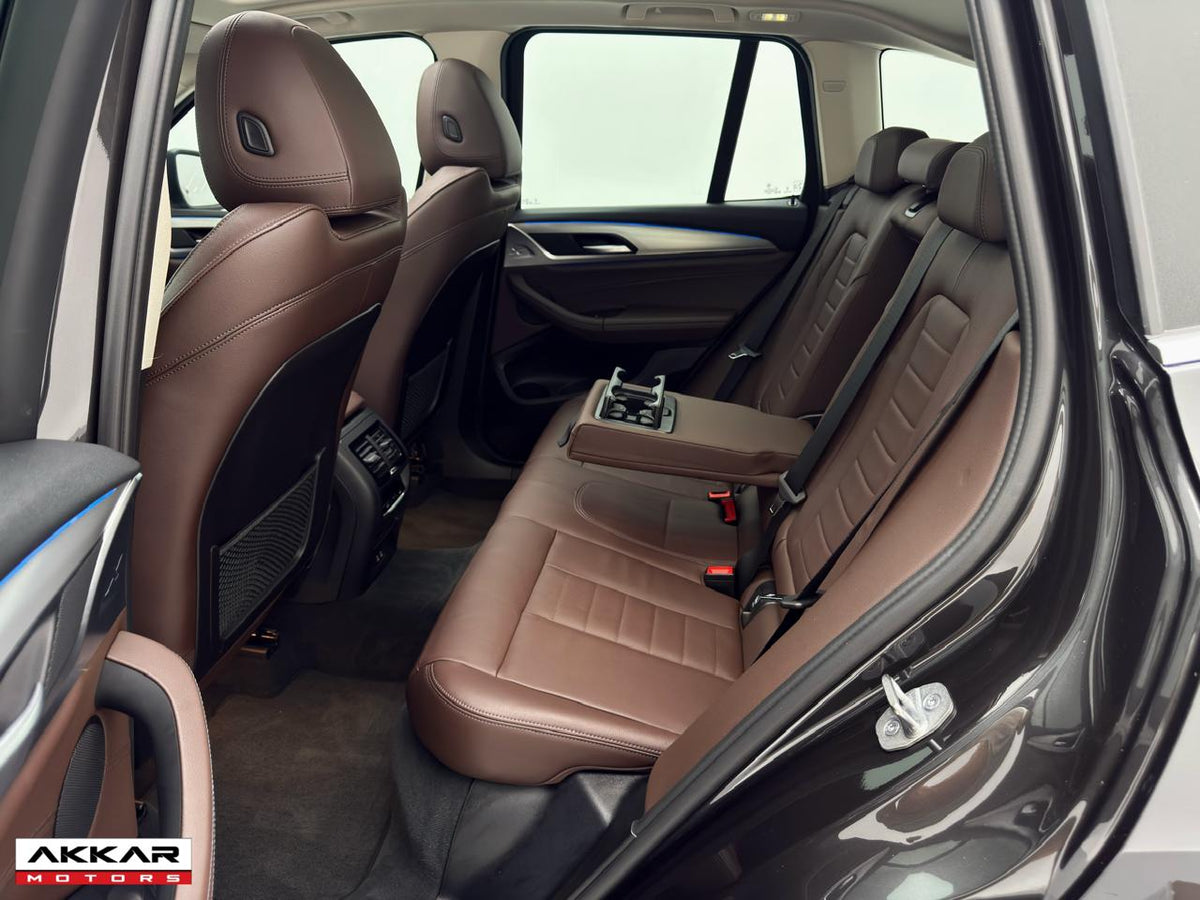 BMW X3  X LINE XDRIVE30E