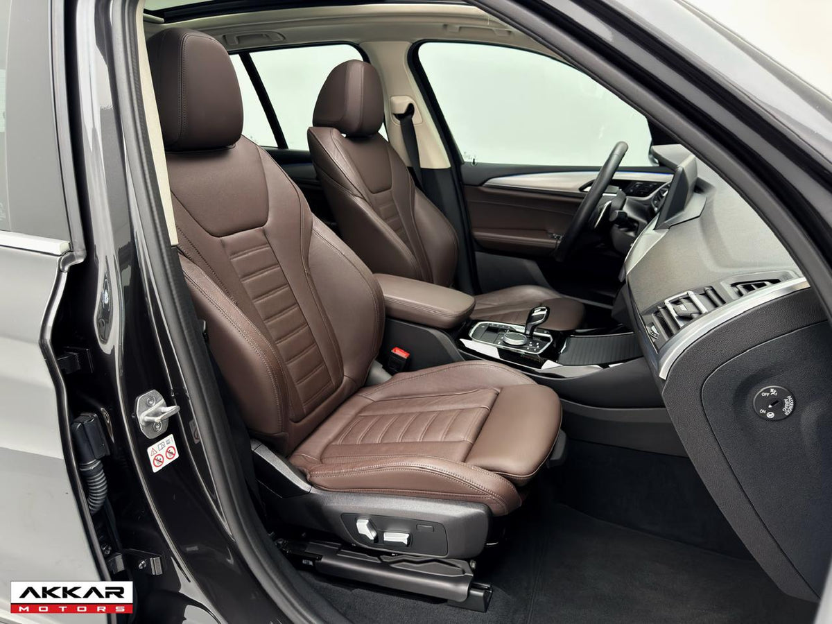 BMW X3  X LINE XDRIVE30E
