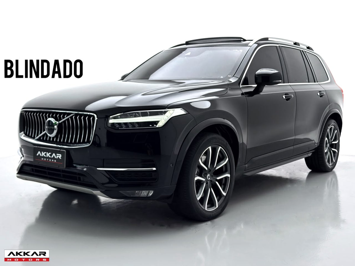 VOLVO XC90 MOMENTUM