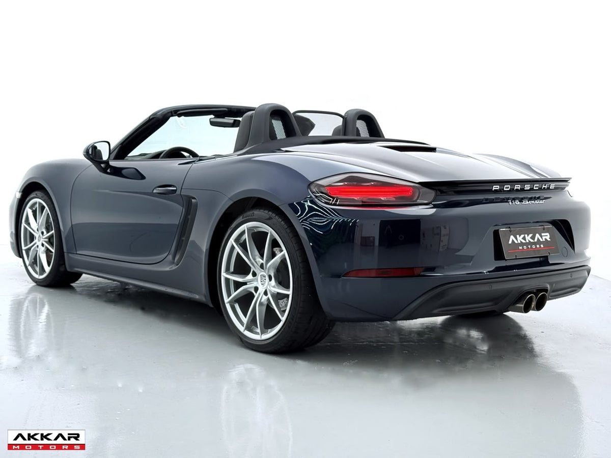 PORSCHE 718