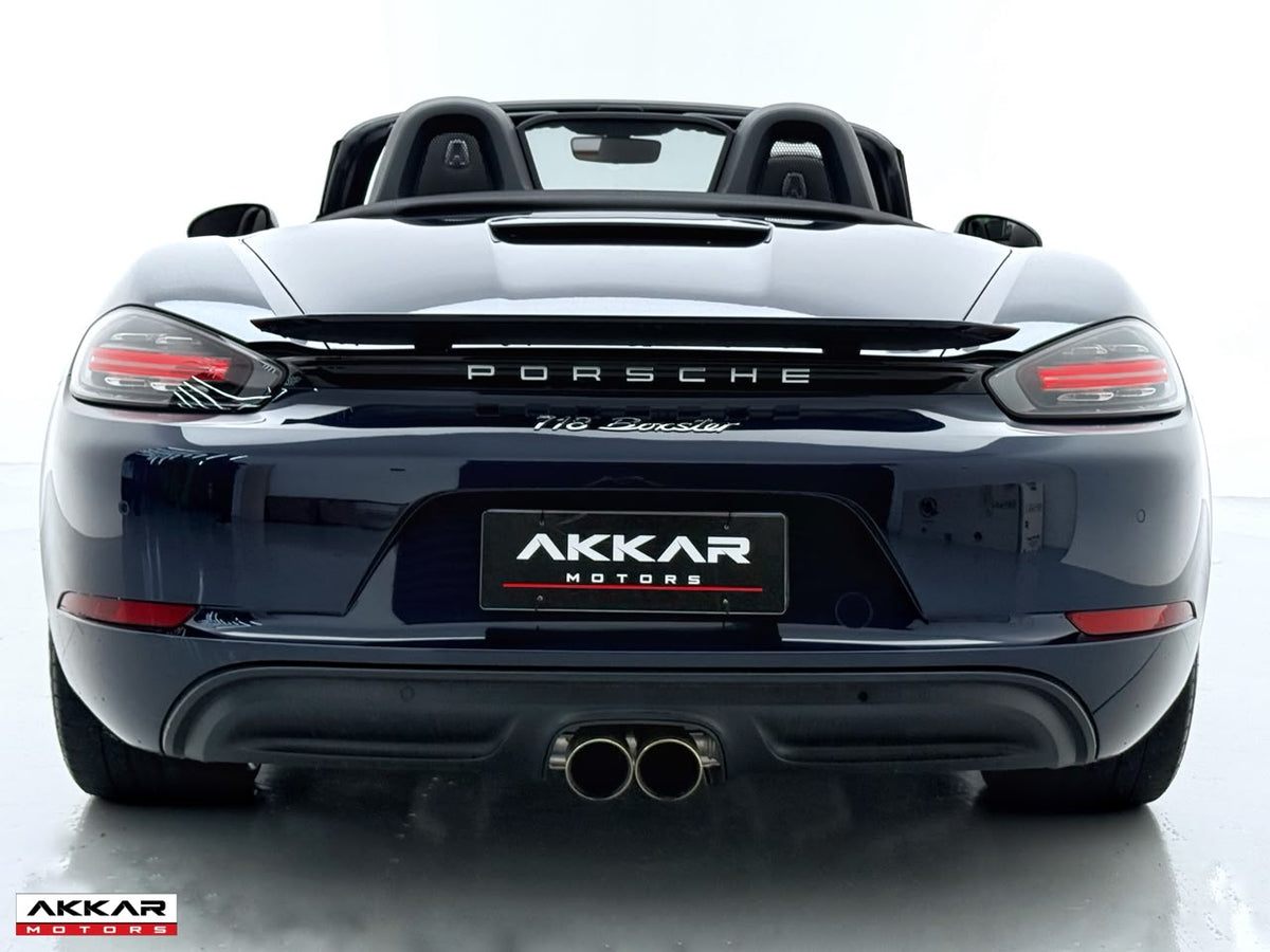 PORSCHE 718