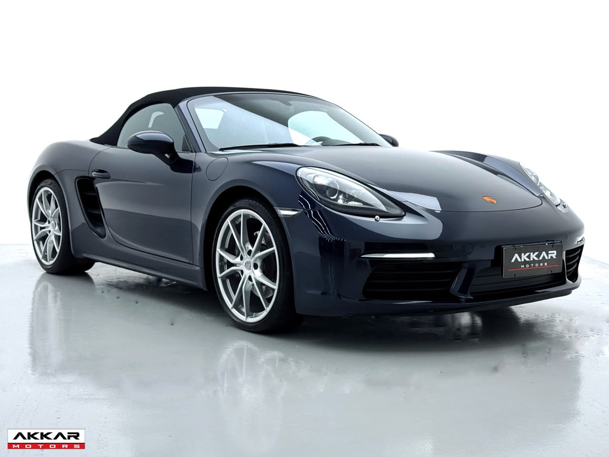 PORSCHE 718