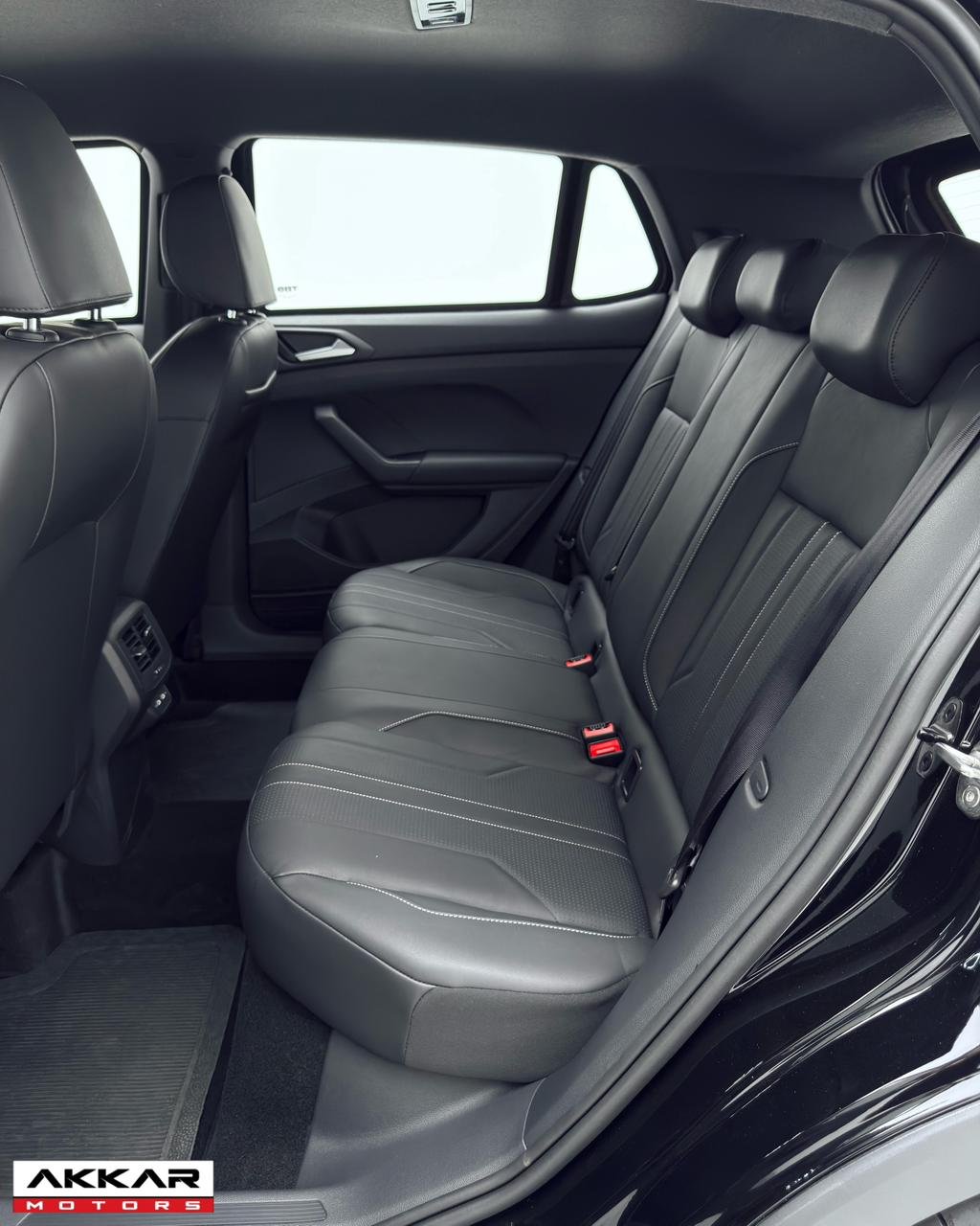 VOLKSWAGEN T-CROSS HIGHLINE 2026