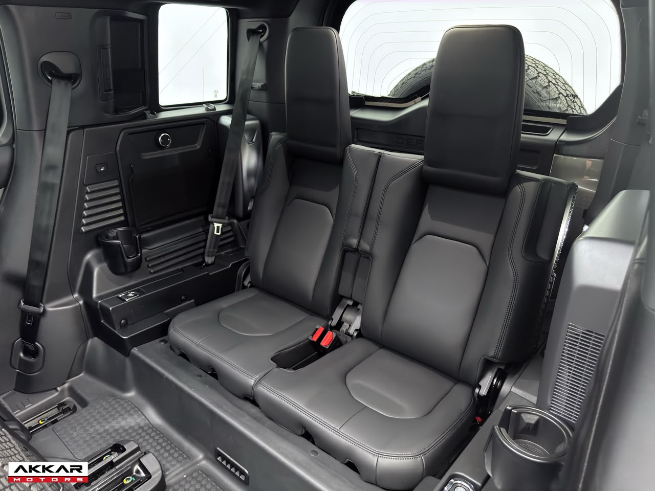 LAND ROVER DEFENDER MHEV 110 X-DYNAMIC HSE AWD