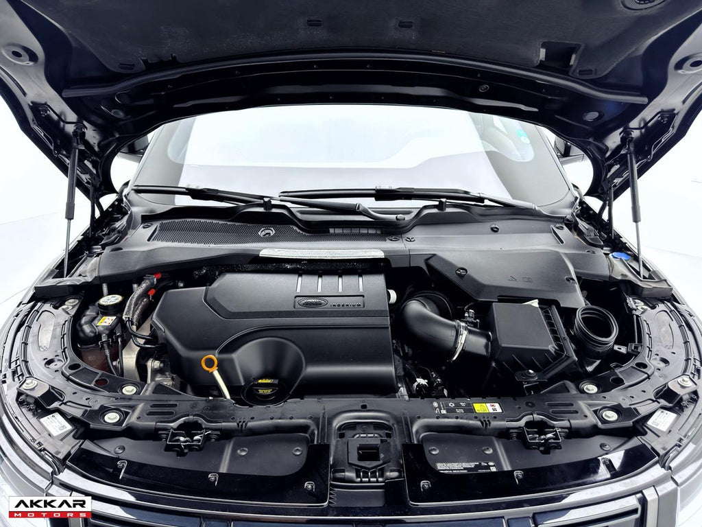 LAND ROVER EVOQUE R-DYNAMIC HSE 2025