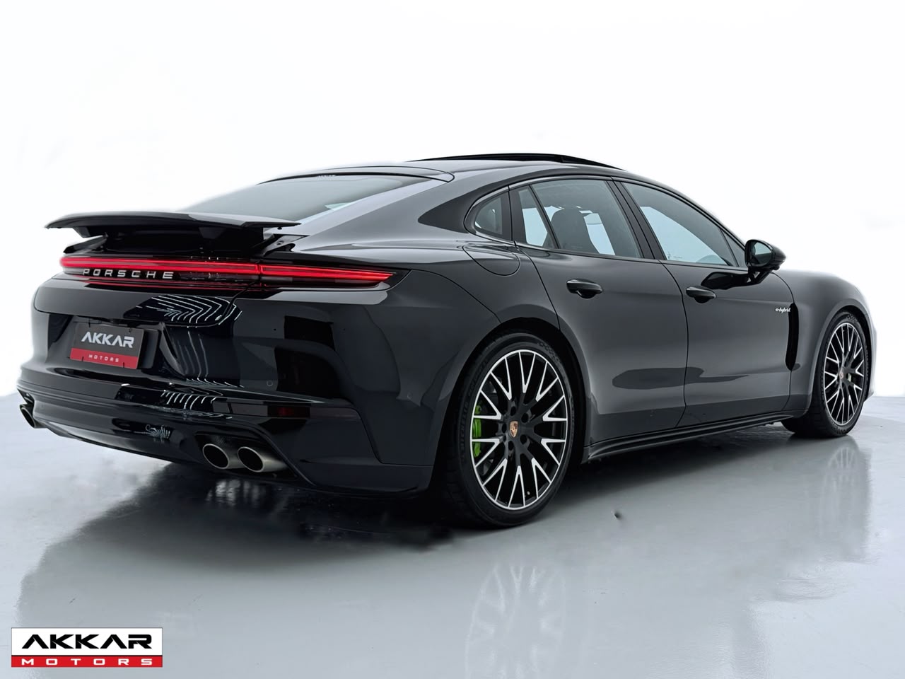 PORSCHE PANAMERA 4 2025