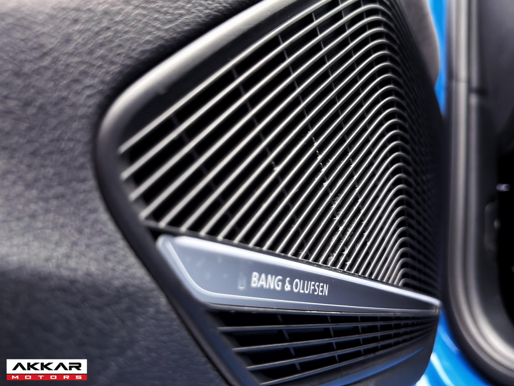 AUDI RS4 AVANT QUATTRO