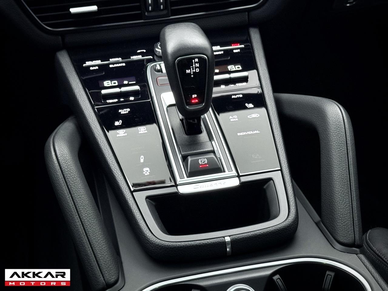 PORSCHE CAYENNE COUPÉ AWD 2022
