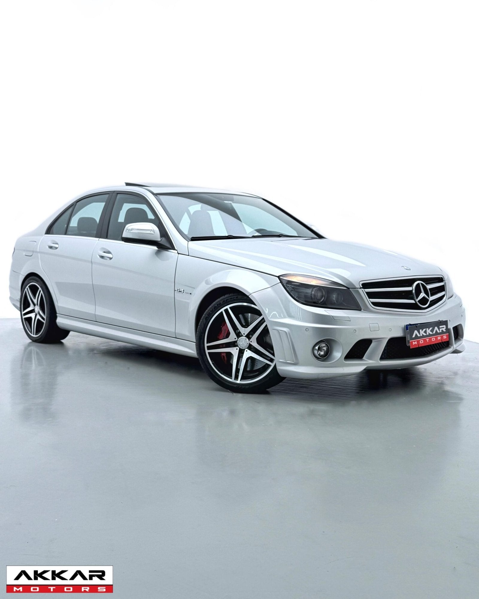 MERCEDES-BENZ C 63 AMG 2009