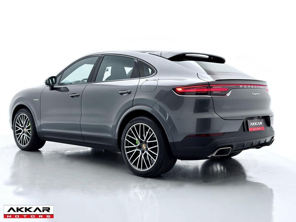 PORSCHE CAYENNE COUPÉ AWD 2022
